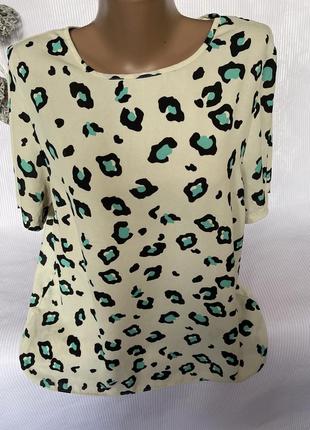 Стильна футболка , блуза