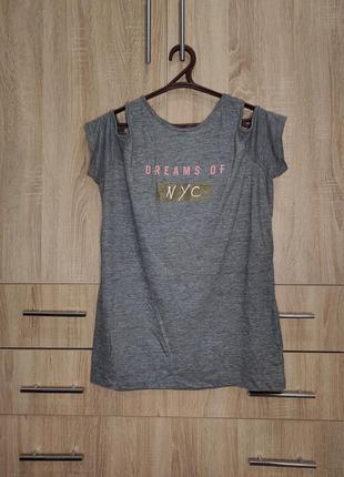 Футболка туника с открытыми плечами