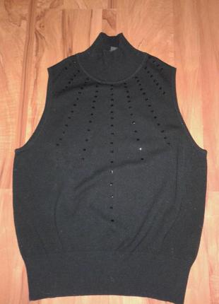 Продам новую безрукавку,кофту,фирмы esprit