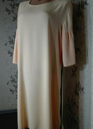 Дуже гарне плаття персикового кольору!!2 фото