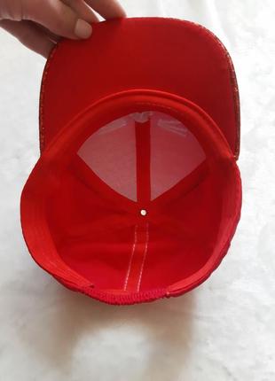 Красная яркая кепка для девочки 46 рр5 фото