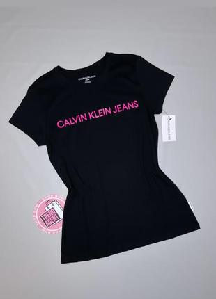 Очень классная футболка calvin klein 100% оригинал новая женская чёрная3 фото