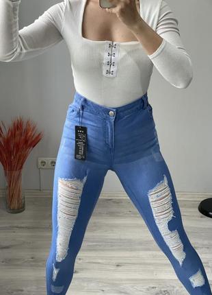 Крутые рваные джинсы5 фото