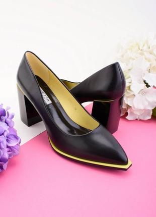 Хит!! 37,39 р. женские черные туфли на каблуке2 фото