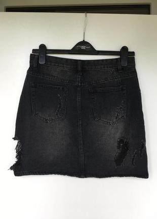 Рваная джинсовая юбка трапеция glamorous9 фото