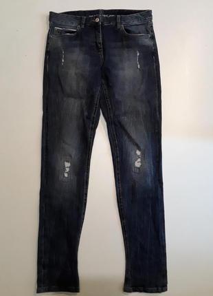 Фірмові стрейчеві джинси