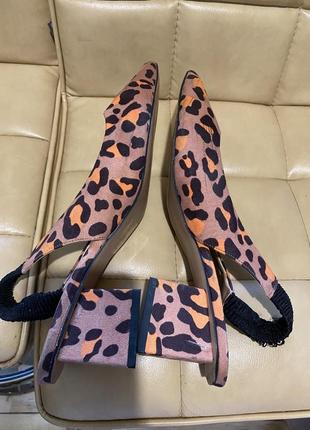 Asos леопардові босоніжки8 фото