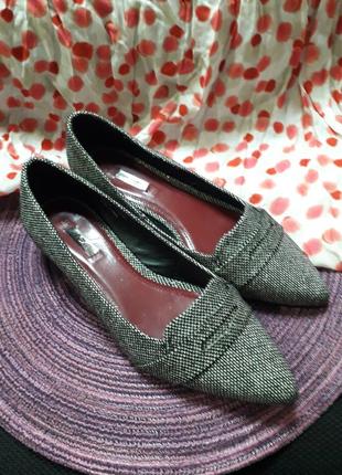 Новые оригинальные  туфельки . балетки  от next