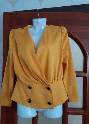 Яскрава блузка піджак 2