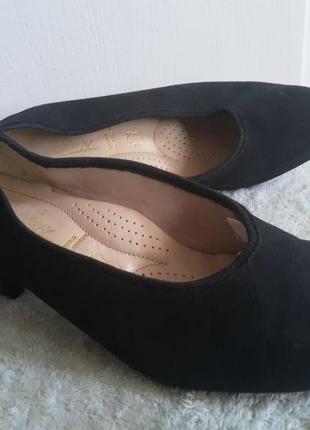 Замшевые женские туфли  с кожаной стелькой 39 размер кожа замша1 фото