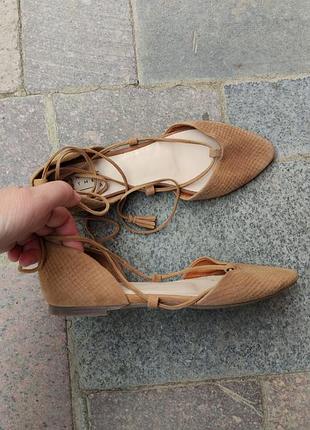 Босоніжки 39 розмір