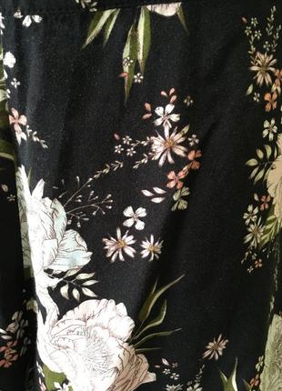 Ромпер комбинезон с шортами в цветочный принт5 фото