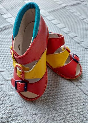 Сандалі шкіряні 3