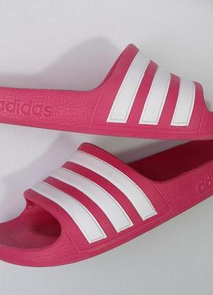 Детские шлепанцы adidas (оригинал) для бассейна р.322 фото