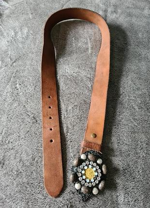 Женский кожаный ремень с декоративной пряжкой schmuck art