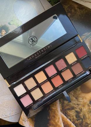 Палитра теней anastasia beverly hills soft glam