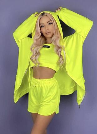 Костюм трійка з шортами базовий яскравий турецька двухнить