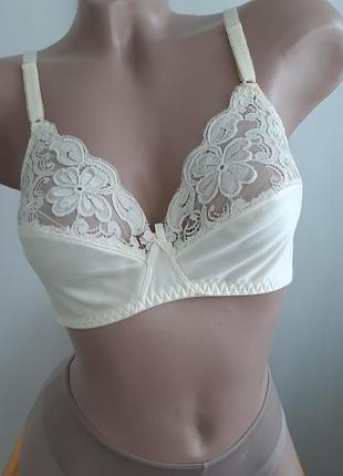 Бюстгальтер бра бралетт з м'якими чашками без кісточок, 75с, франція
