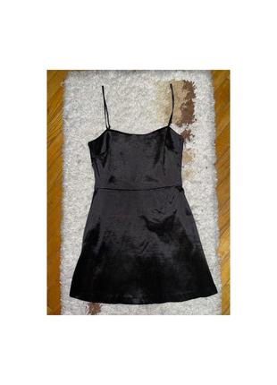Чёрное мини платье зара1 фото