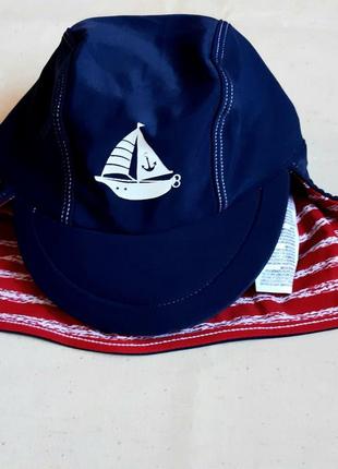 Пляжная кепка панамка с защитой upf 40+  mothercare англия на 3-6 месяцев (47-49см)