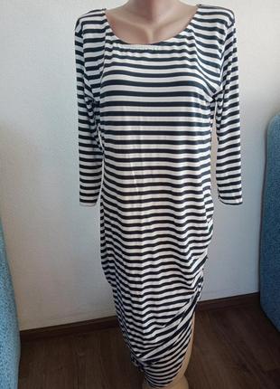 Сукня-матроска з бічної складанням