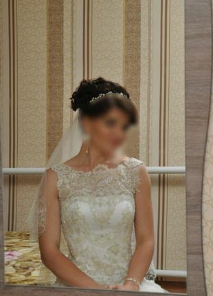 Королевское свадебное платье цвета шампань2 фото