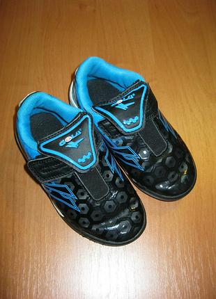 Кросівки "gola" розмір 8/25.