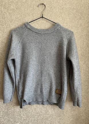 Светр жіночий сірий