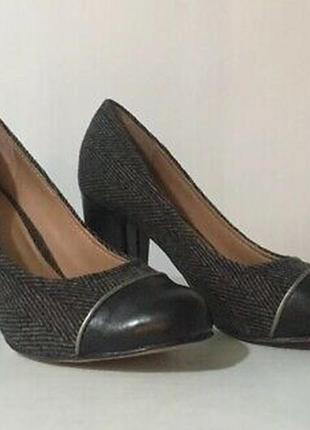 Туфлі англія hotter