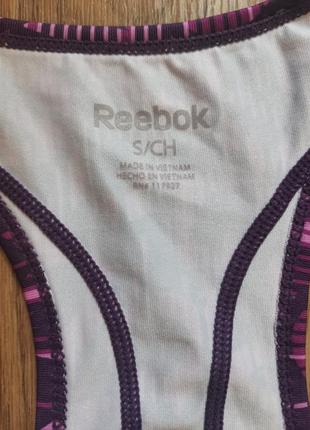 Спортивна майка reebok dynamic logo-print tank top racerback5 фото