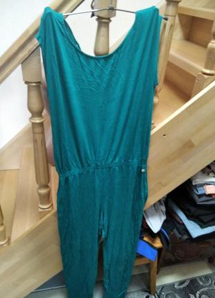 Комбінізон з штанами