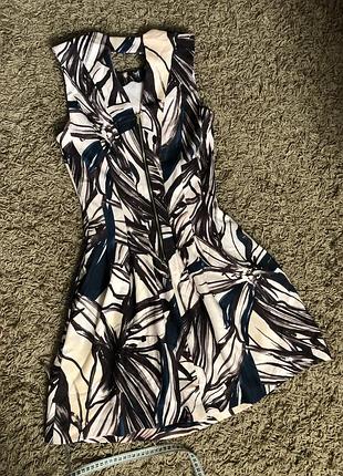 Стильне платячко розм 32-34 h&m 3