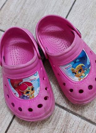 Стильні аквашузы на модницю!! розмір 24-25, устілка 15,5 см.. упоряд.відмінне!!