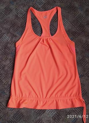 Фірмова спортивна майка