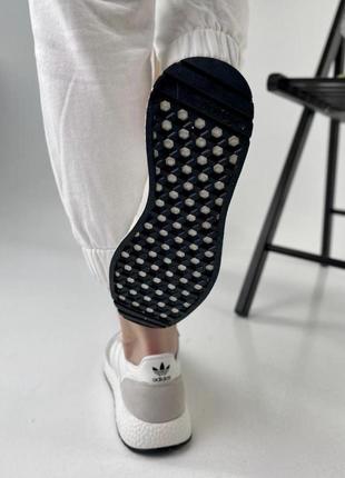 Жіночі кросівки adidas5 фото