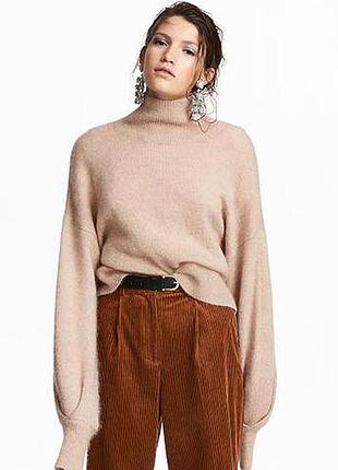 Оригинальный свитер-водолазка из смесового мохера от бренда h&m 0545275002 разм. 36