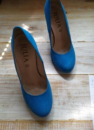 Красивые туфельки 23-23.5 см