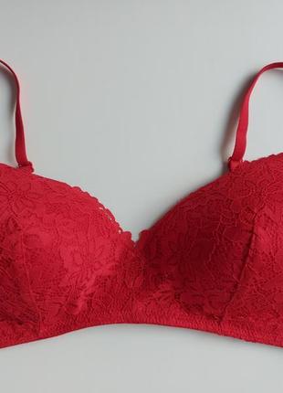 Яркий бюстгальтер без косточек
