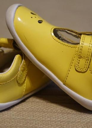 Чарівні яскраво-жовті шкіряні туфельки clarks англія 18 1/2 р1 фото