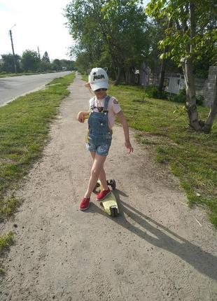 Крутой джинсовый комбинезон