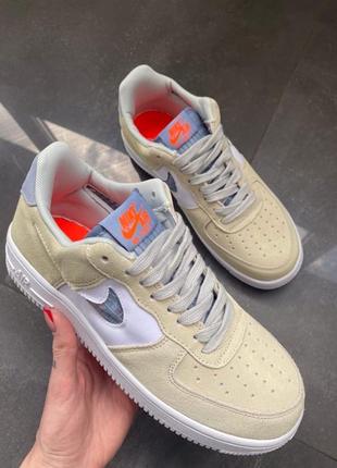 Кросівки жіночі air force 1 lv8 pure platium.