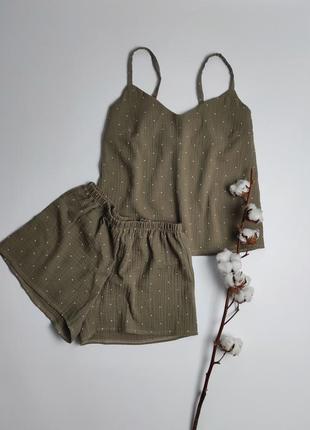 Муслиновая пижама в горошек