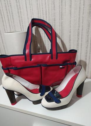 Сумочка жіноча