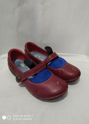 Кожаные туфли hush puppies