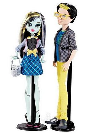 Набор кукол monster high. френки штейн, джексон. витринного хранения.