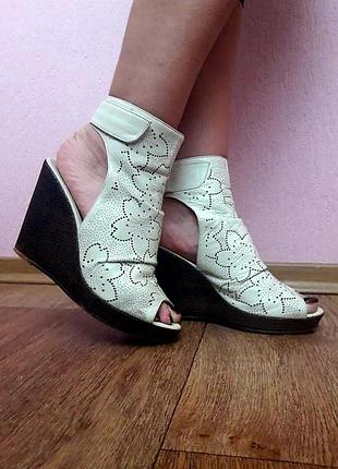 Босоніжки шкіра туреччина