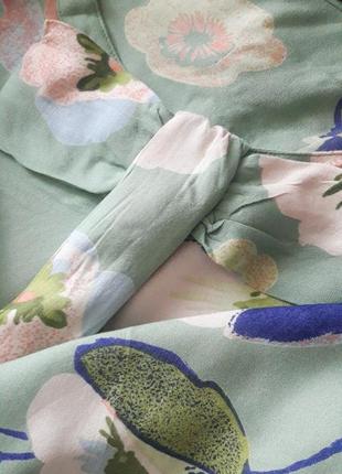 Блуза из вискозы в цветочный принт5 фото