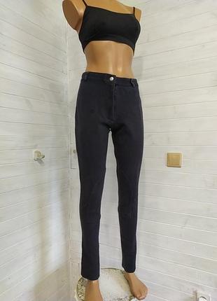 Бриджі для верхової їзди,є кілька плям,посл.фото