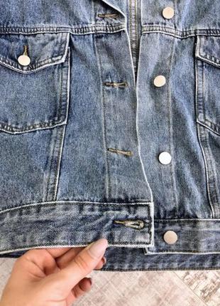 Стильная укорочённая джинсовка zara джинсовая куртка короткая джинсовка оверсайз8 фото