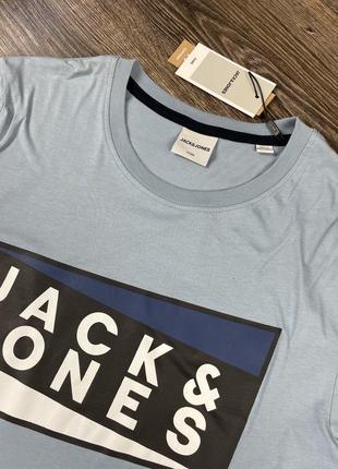 Футболка jack&jones. размер м.2 фото